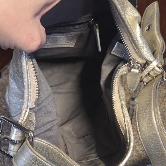 Coach Metallic Gold/silver Shoulder Bag - Picture 7 of 8